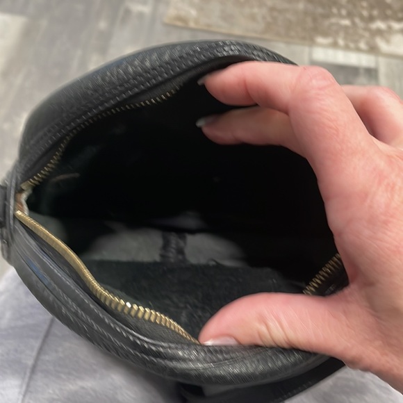 Vintage Dooney & Bourk black bag. - Picture 7 of 9